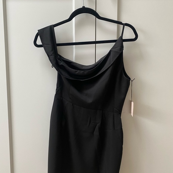 Mini black one shoulder dress from revolve - Picture 4 of 4